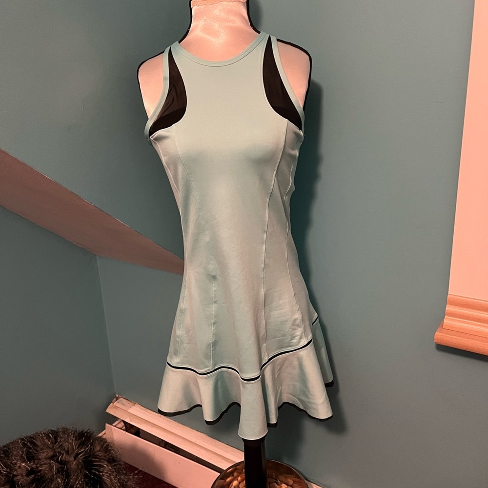 EXERCISE DRESS WITH BUILT IN BRA
